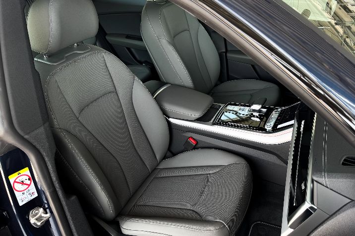 Audi%20Q8