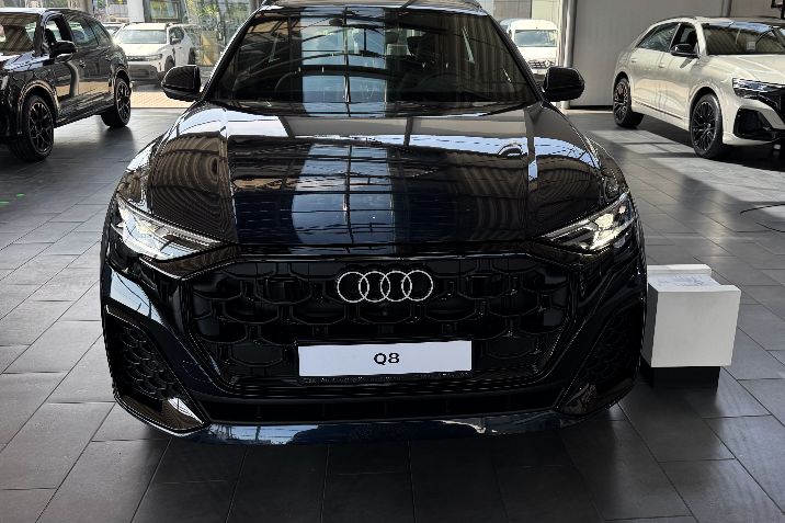 Audi%20Q8