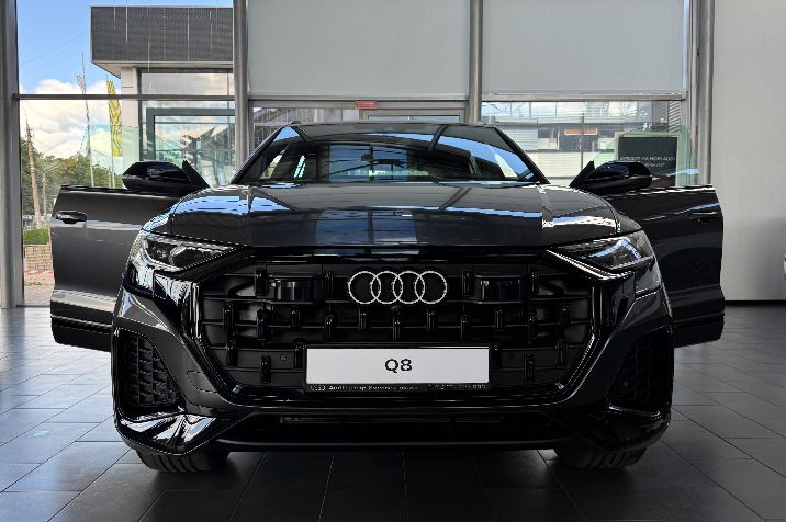 Audi%20Q8