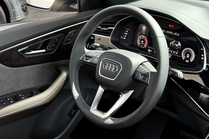 Audi%20Q8