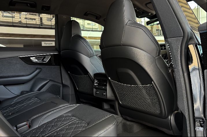 Audi%20Q8