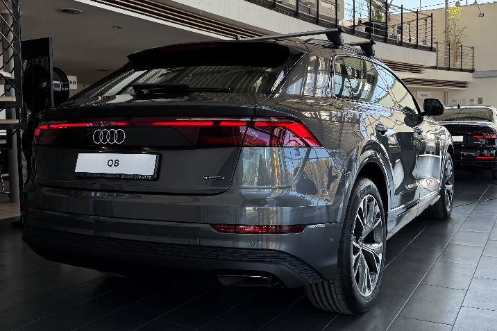 Audi%20Q8