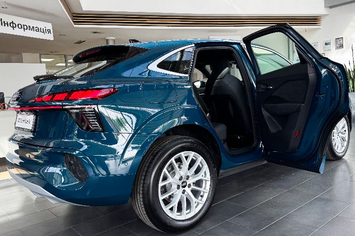 Audi%20Q3%20Sportback