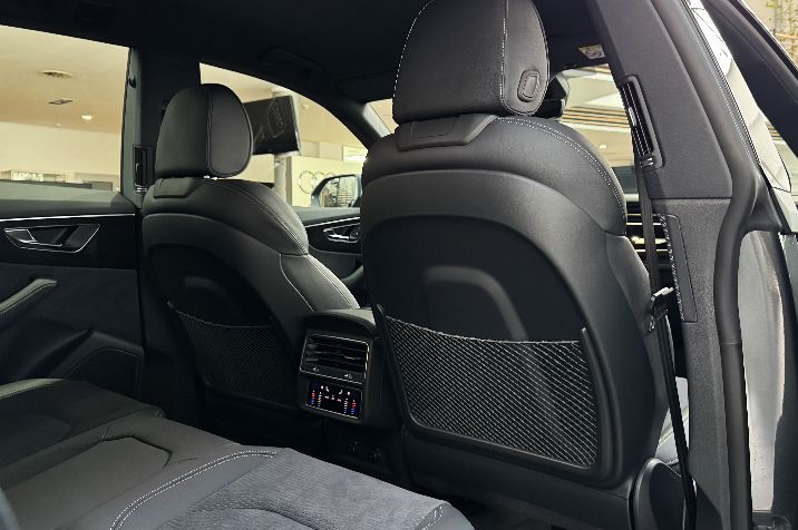 Audi%20Q8