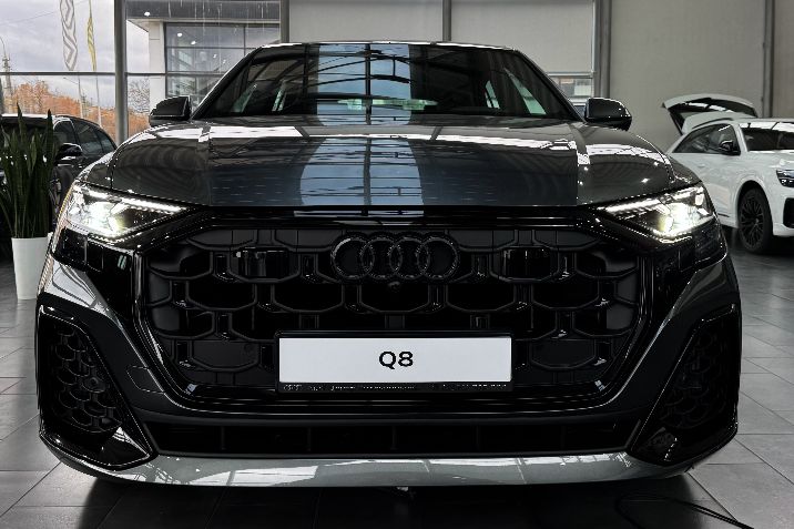 Audi%20Q8