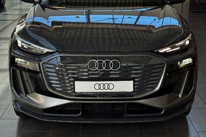 Audi%20Q6%20e-tron