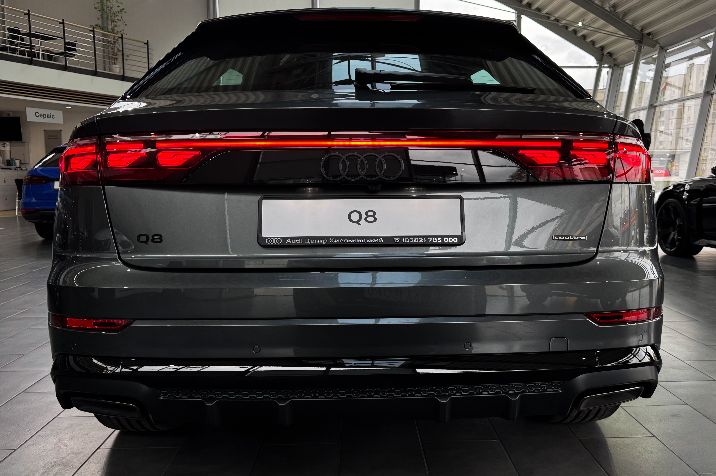 Audi%20Q8