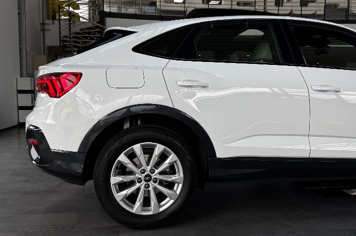 Audi%20Q3%20Sportback%2040%20TFSI%20quattro