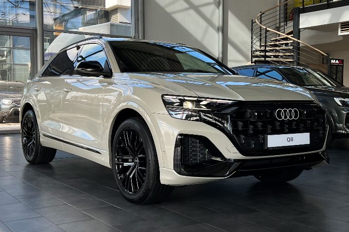 Audi%20Q8