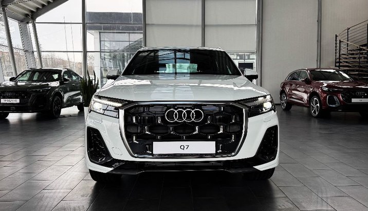 Audi Q7 