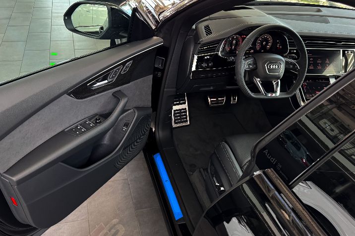 Audi%20Q8