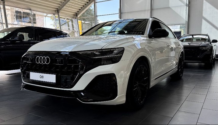Audi Q8