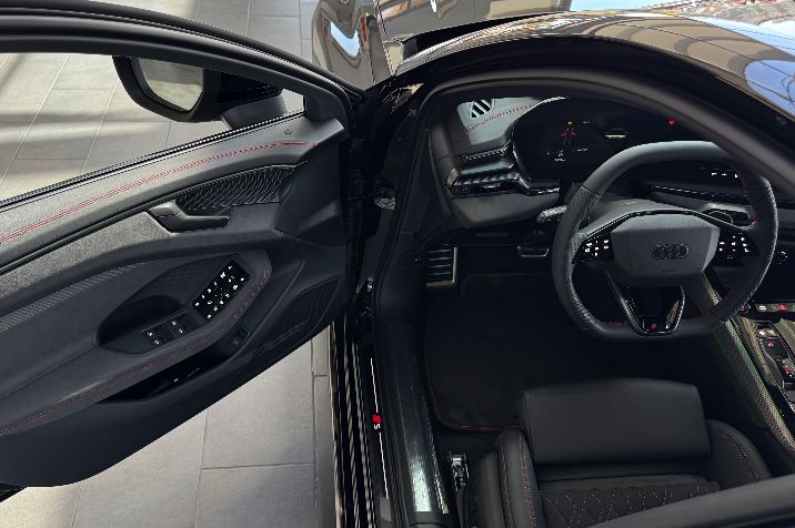 Audi%20%u04106