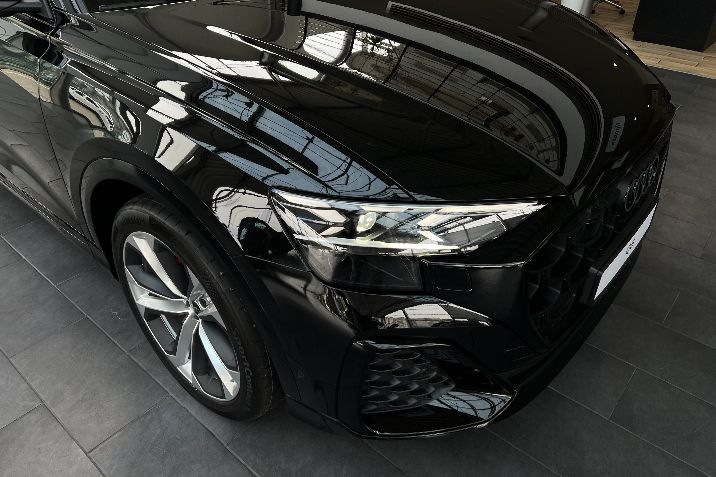 Audi%20Q8