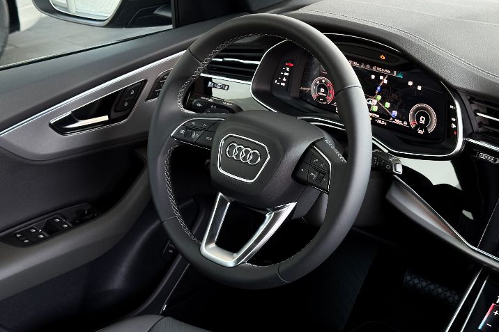 Audi%20Q8