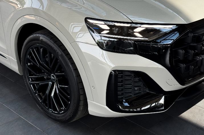 Audi%20Q8