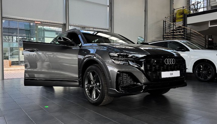 Audi Q8