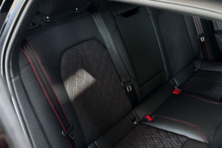 Audi%20%u04106