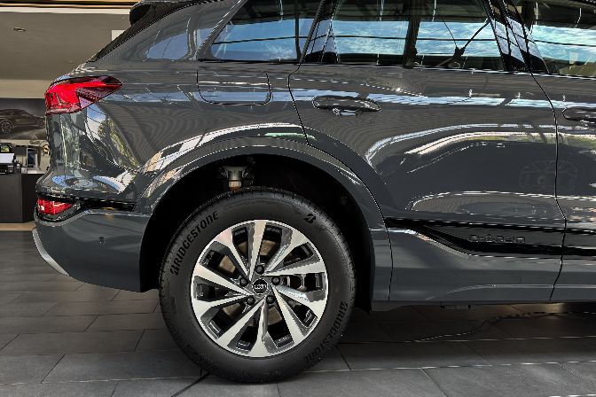 Audi%20Q6%20e-tron