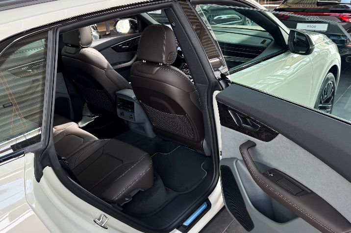 Audi%20Q8