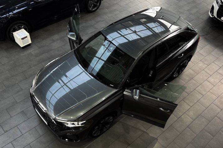 Audi%20Q8