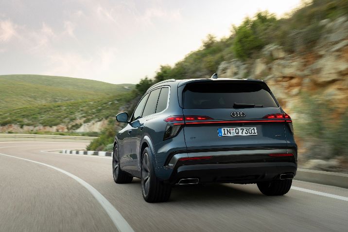 Audi%20Q7%20NEW