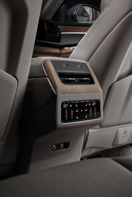 Audi%20Q7%20NEW