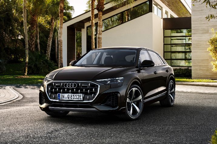 Audi%20Q8%20TFSIe