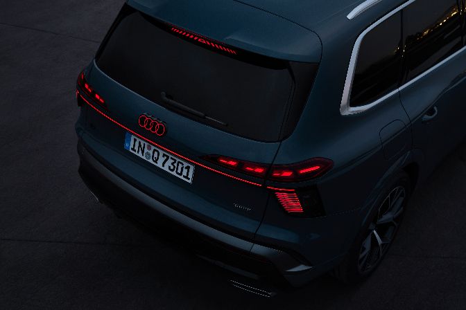 Audi%20Q7%20NEW