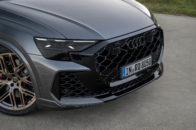 Audi%20RSQ8