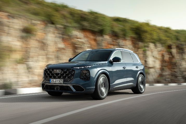 Audi%20Q7%20NEW